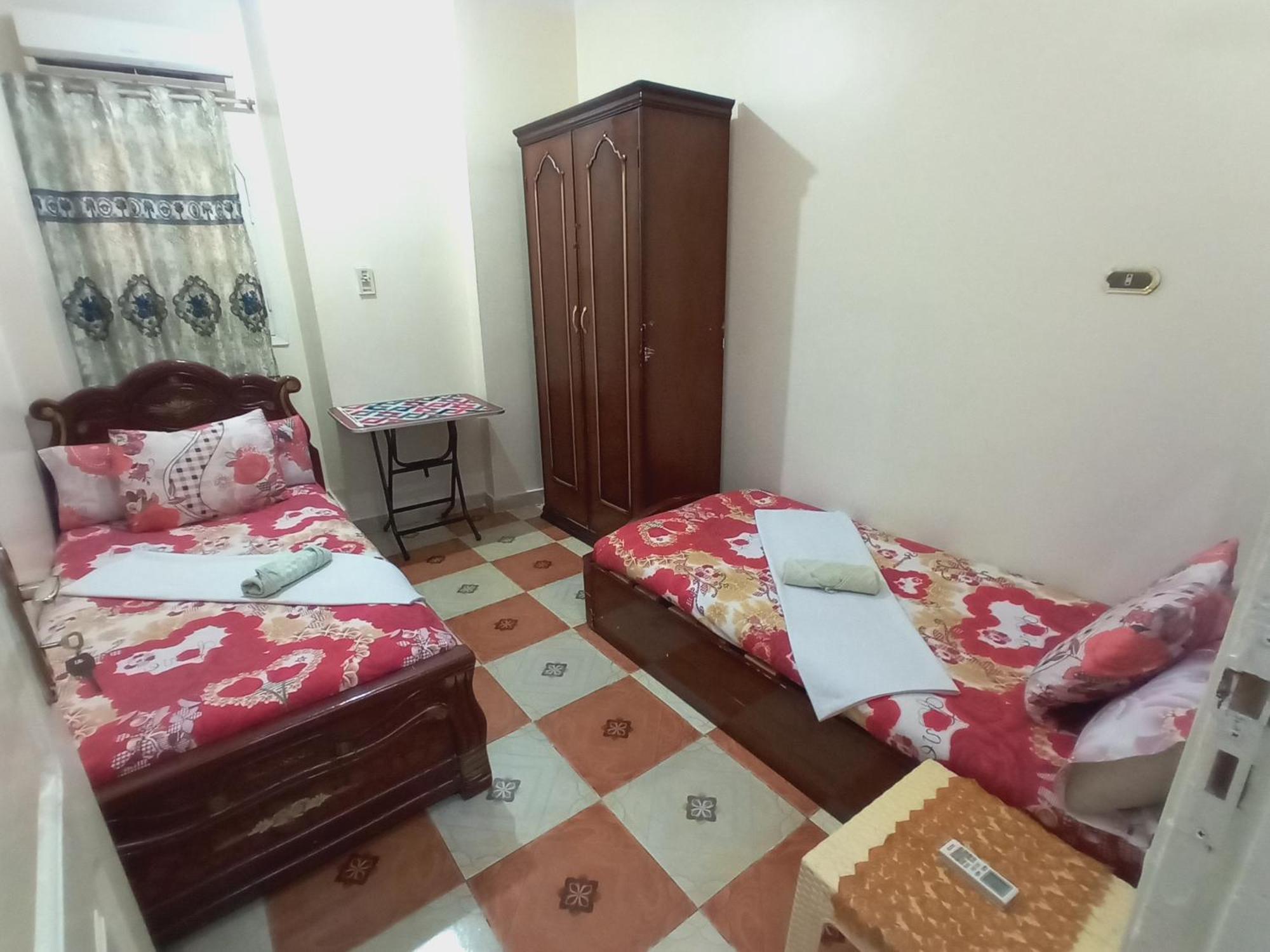Aswan City Center Guest House Bagian luar foto