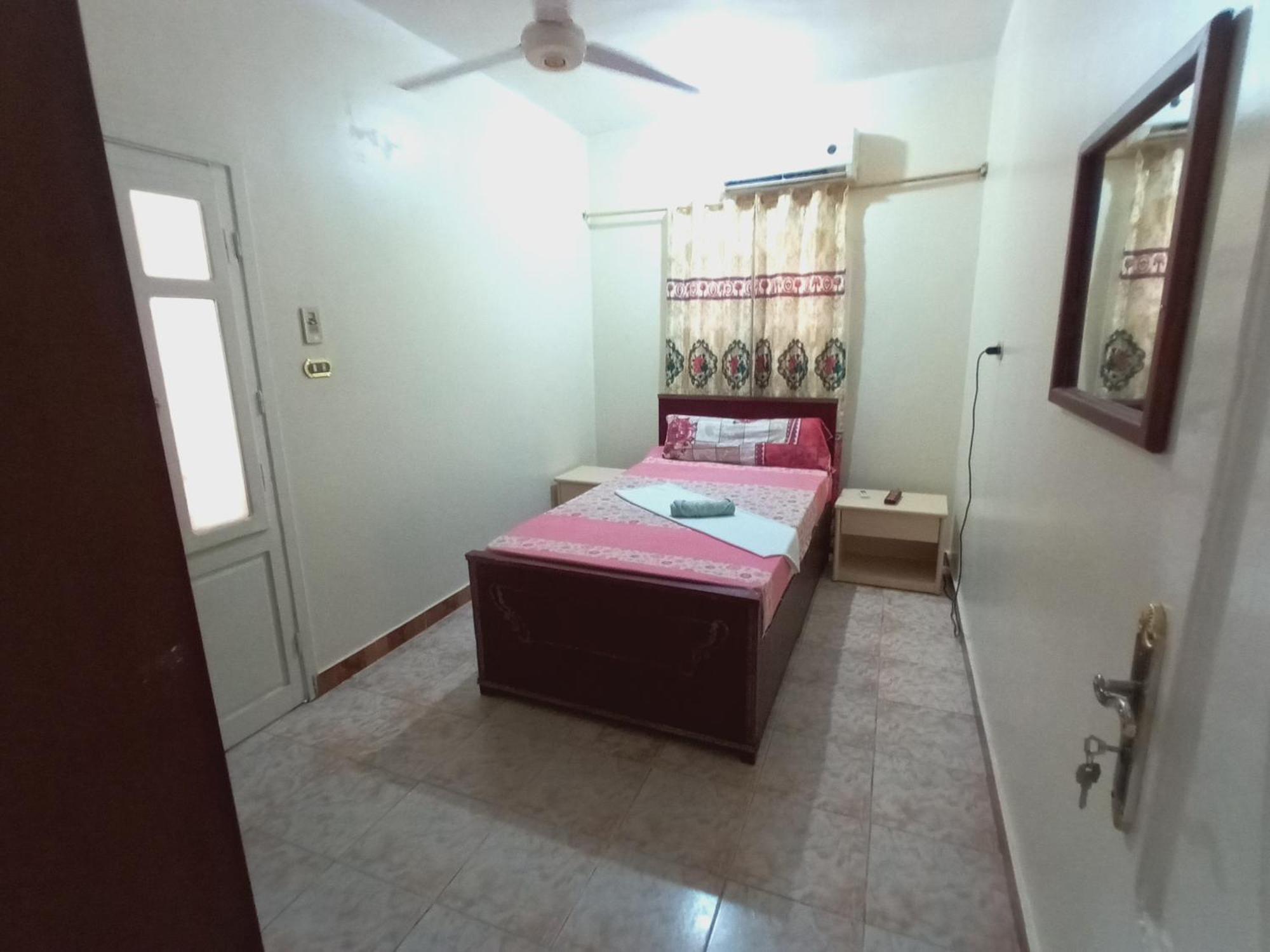 Aswan City Center Guest House Bagian luar foto